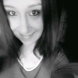 Meet your Posher, Corrine